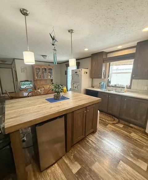 1304 Powder Horn Drive, Mount Pleasant MI 48858 photo 5