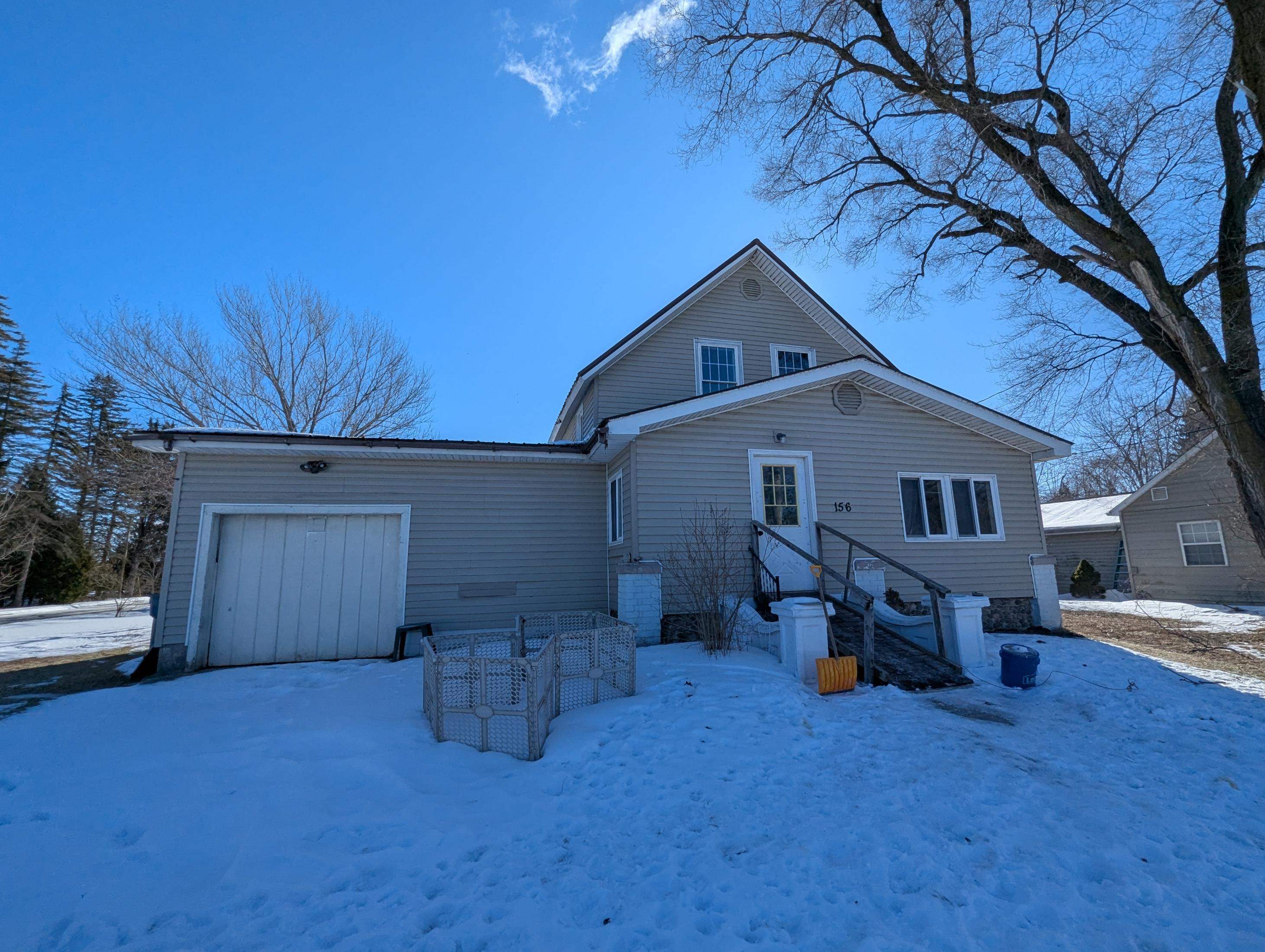 156 N Mackinaw Road, Au Gres MI 48703 photo 1