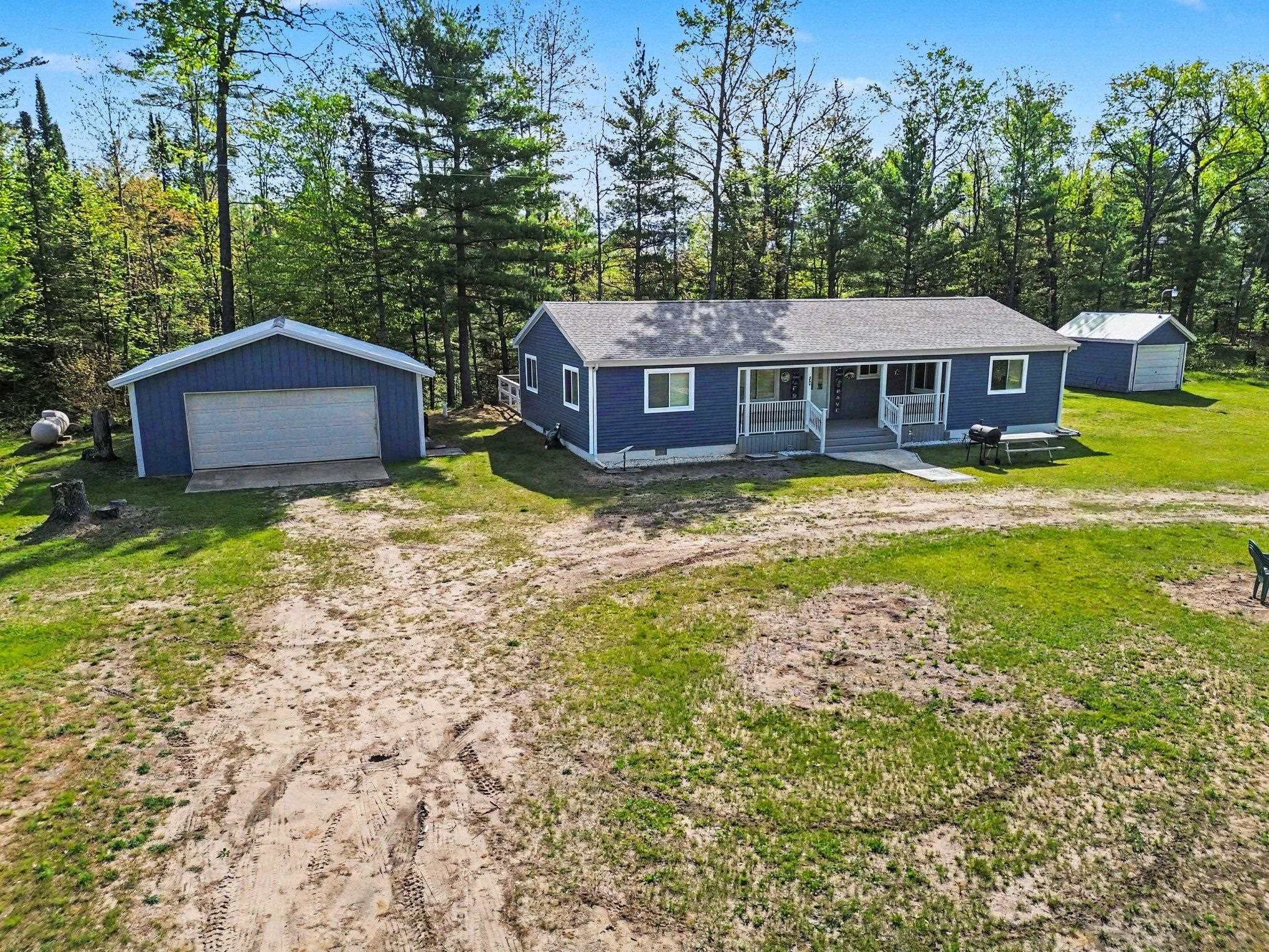 234 W Elder, Harrison MI 48625 photo 1