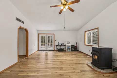234 W Elder, Harrison MI 48625 photo 3