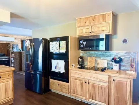 1307 S State Road, Ithaca MI 48847 photo 5