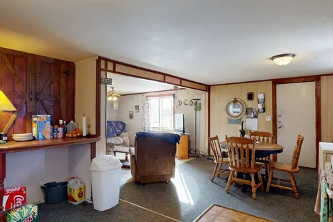 1205 N Kinney Avenue, Mount Pleasant MI 48858 photo 5