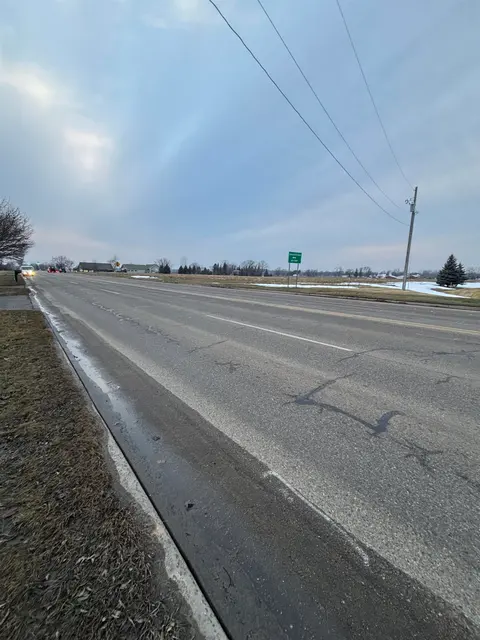 2135 E Pickard Road, Mount Pleasant MI 48858 photo 3