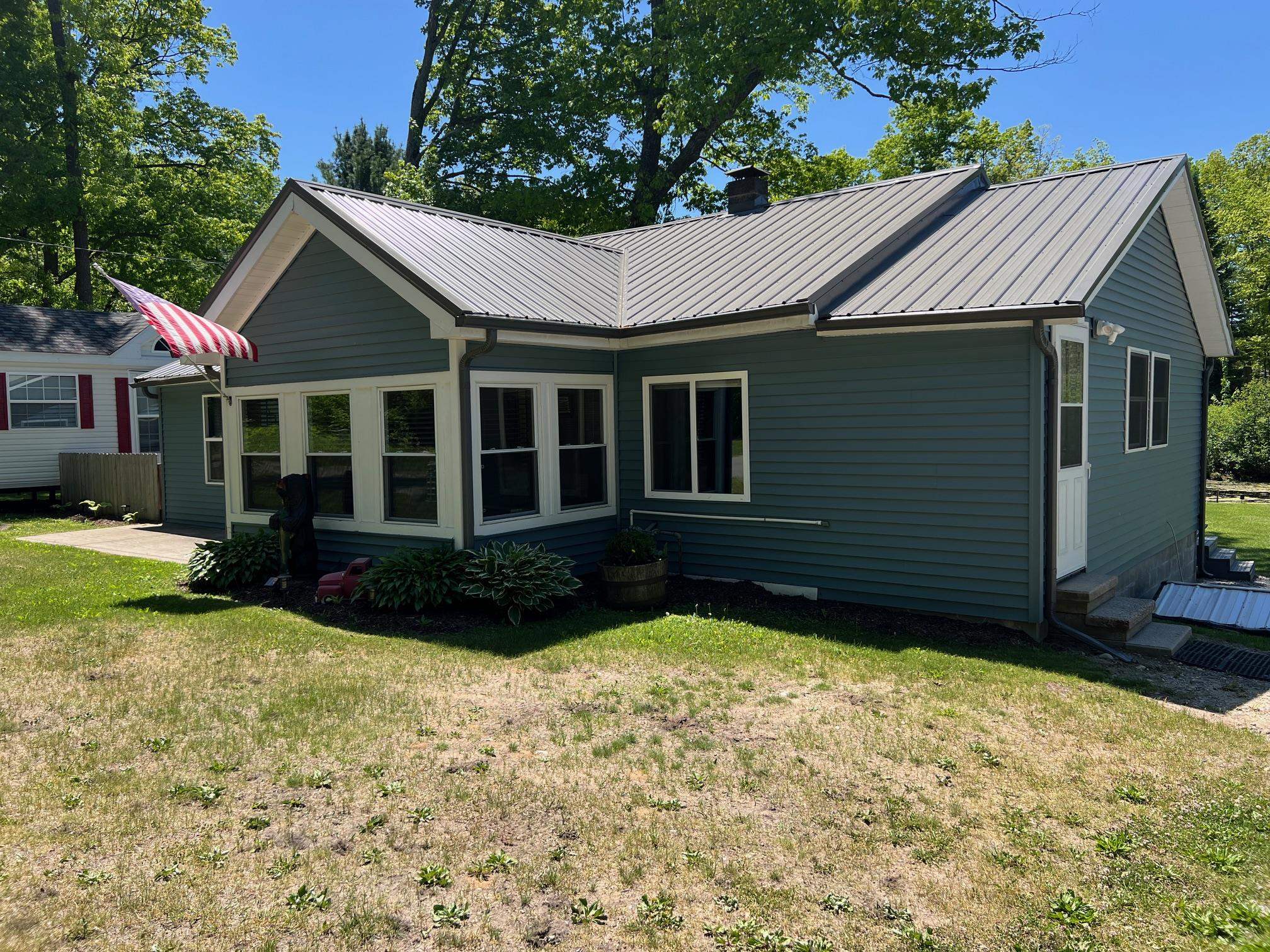 1444 Bungo Trail, Harrison MI 48625 photo 1