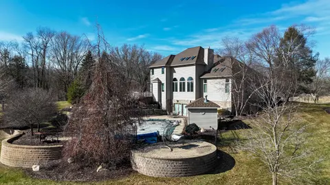 956 E Remus Road, Mount Pleasant MI 48858 photo 3