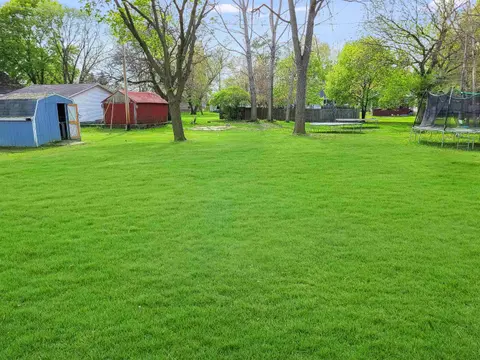 214 S Pine Street, Saint Louis MI 48880 photo 5