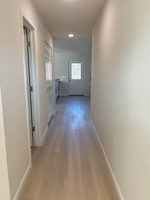 1645 Abbey Court # 5, Mount Pleasant MI 48858 photo 4