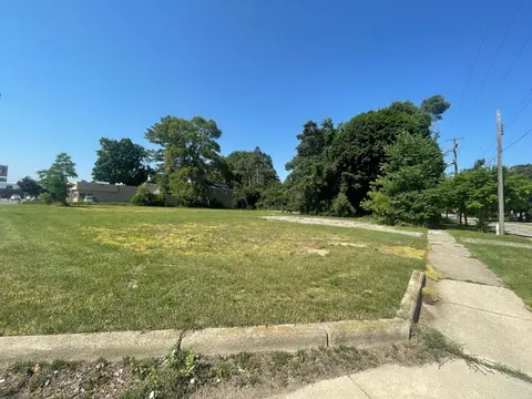 300 S Mission Street, Mount Pleasant MI 48858 photo 1