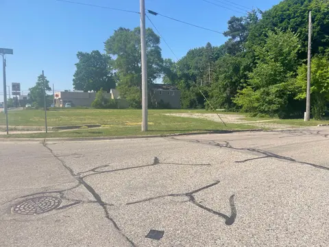 300 S Mission Street, Mount Pleasant MI 48858 photo 2