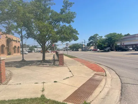 300 S Mission Street, Mount Pleasant MI 48858 photo 4