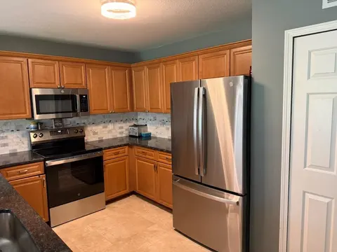 1639 Chippewa Way, Mount Pleasant MI 48858 condo for sale