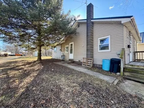 348 N Grover Avenue, Alma MI 48801 photo 2
