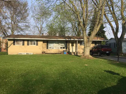 1909 Stockman, Mount Pleasant MI 48858 photo 1