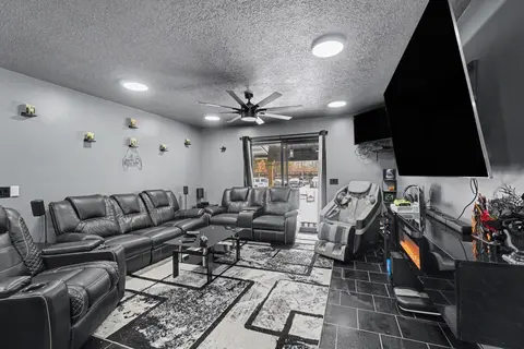 11115 E Valley, Mount Pleasant MI 48858 photo 2