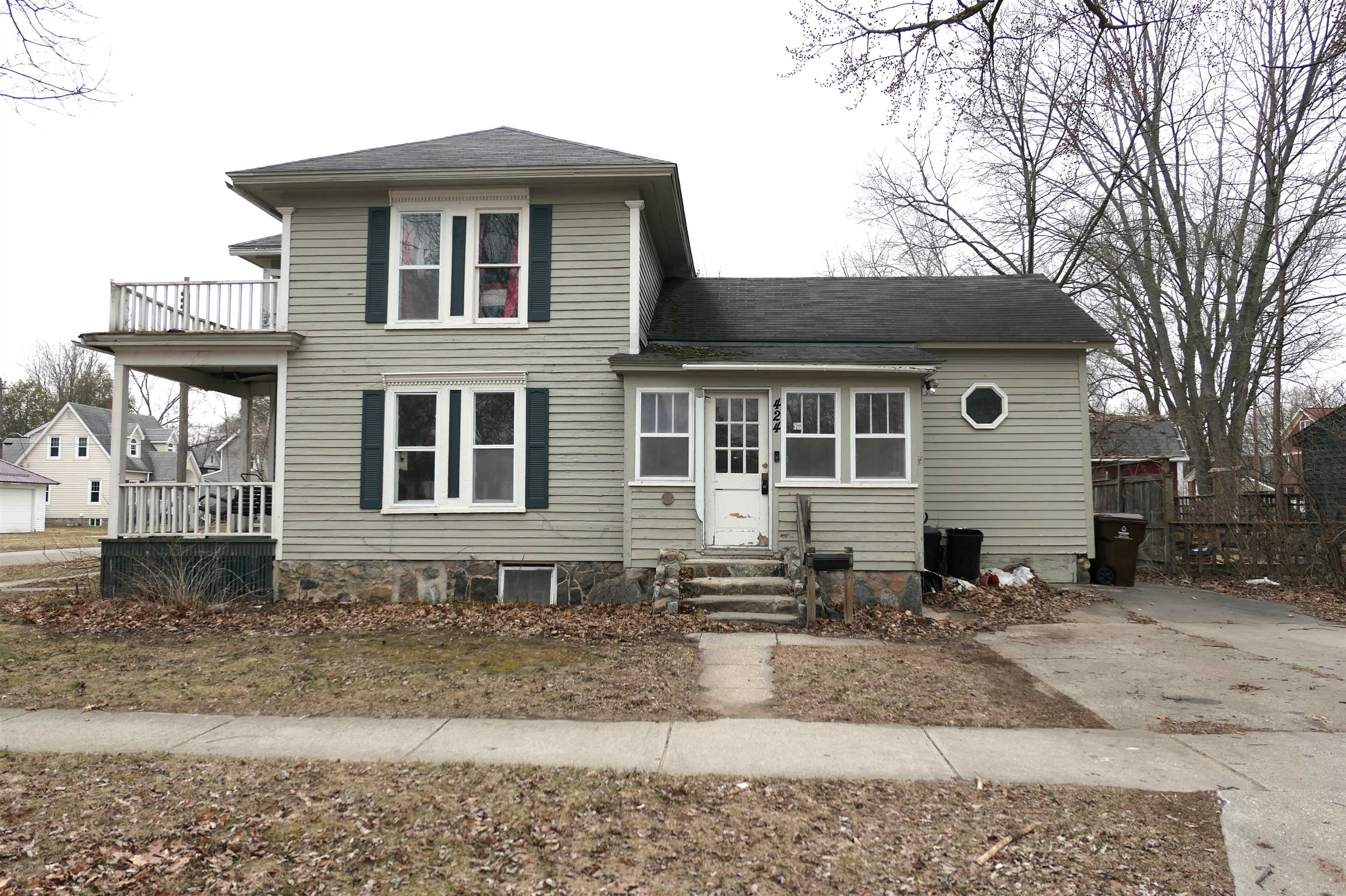 424 S Kinney Street, Mount Pleasant MI 48858 photo 1