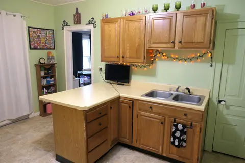 424 S Kinney Street, Mount Pleasant MI 48858 photo 5