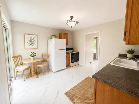 905 E High, Mount Pleasant MI 48858 photo 2