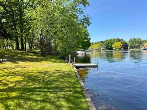 1035 Cantabrian Drive, Lake Isabella MI 48893 photo 4