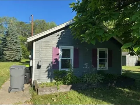 4712 Jefferson Avenue, Midland MI 48640 photo 1