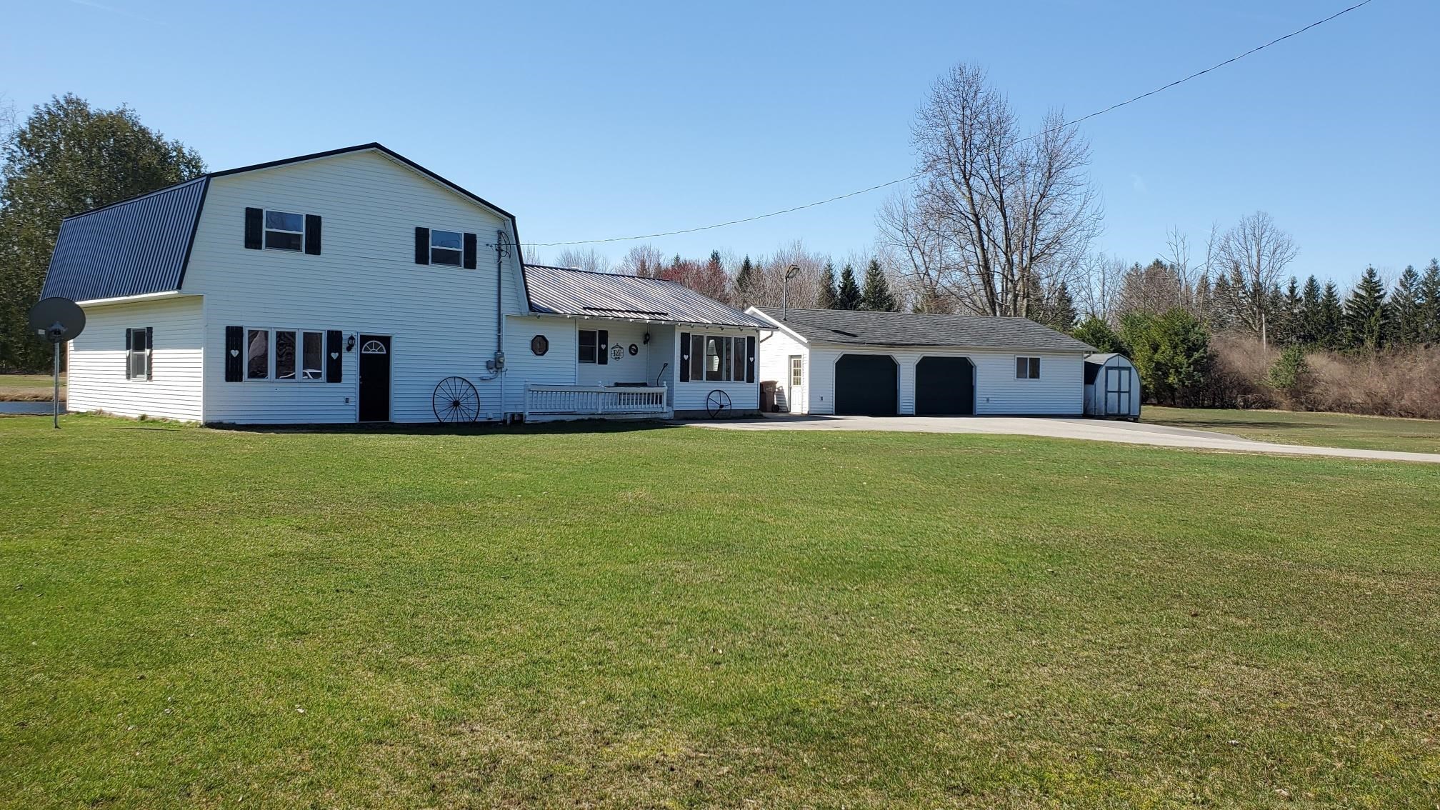 5085 W Redstone Road, Saint Louis MI 48880 photo 1