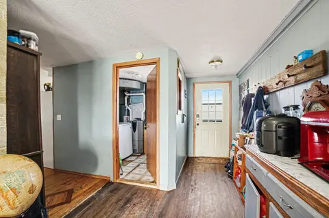 996 E Monroe Road, Saint Louis MI 48880 photo 4