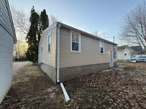 1012 S Lansing, Mount Pleasant MI 48858 photo 4
