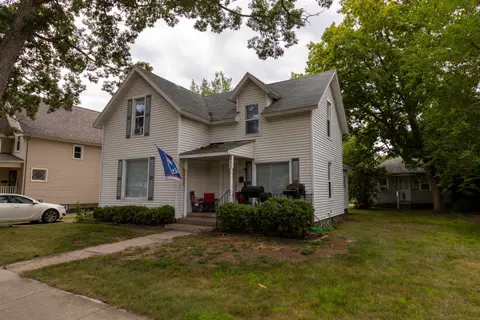 406 S Kinney, Mount Pleasant MI 48858 multi-family property for sale