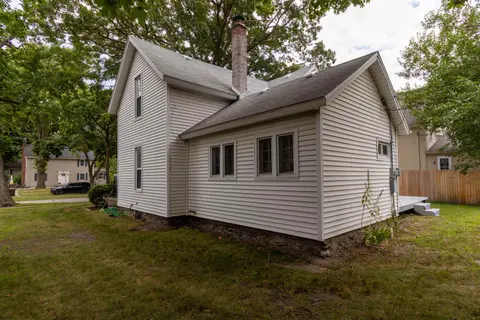 406 S Kinney, Mount Pleasant MI 48858 photo 2