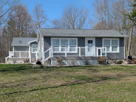 4275 E Michigan Avenue # 13, Au Gres MI 48703 photo 3
