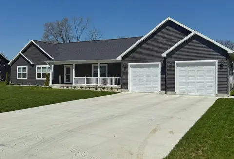 2497 Joseph Drive, Mount Pleasant MI 48858 photo 2