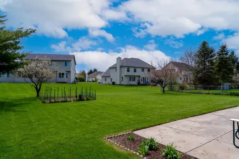1522 Eastpointe Drive, Mount Pleasant MI 48858 photo 4