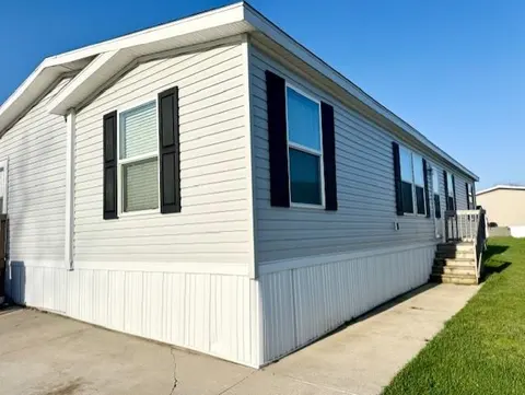 1014 Union, Mount Pleasant MI 48858 photo 2