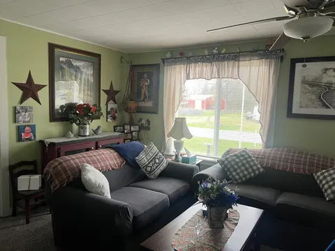 169 Ashley, Harrison MI 48625 photo 3
