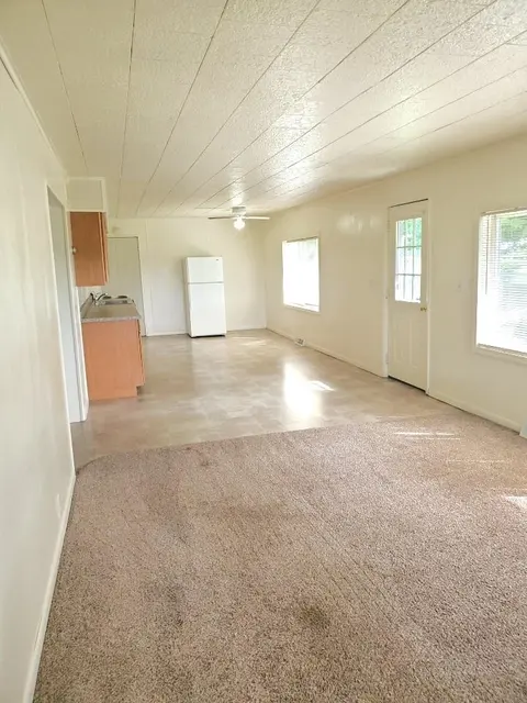1960 S Winn Road, Mount Pleasant MI 48858 photo 3