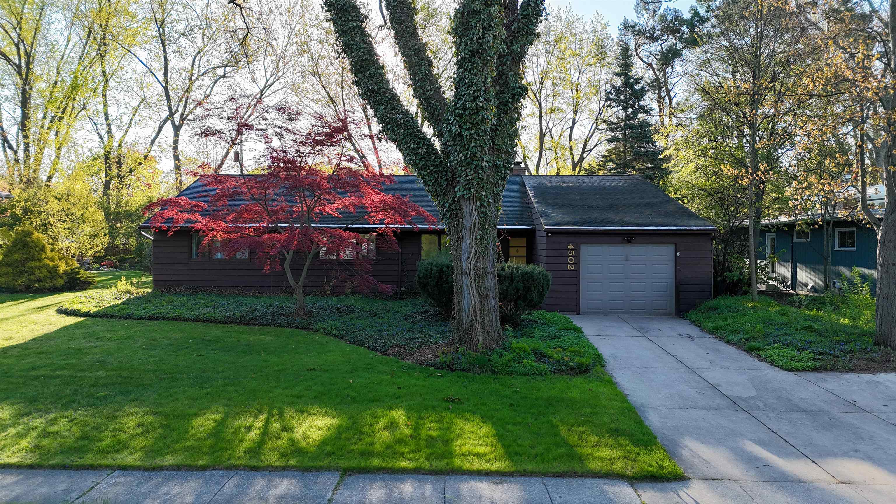 4502 Concord Street, Midland MI 48642 photo 1