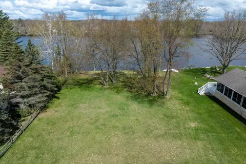 1286 Queensway Drive, Lake Isabella MI 48893 photo 3