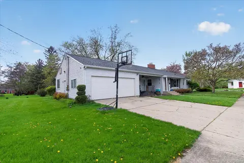 535 Yale Avenue, Alma MI 48801 photo 3