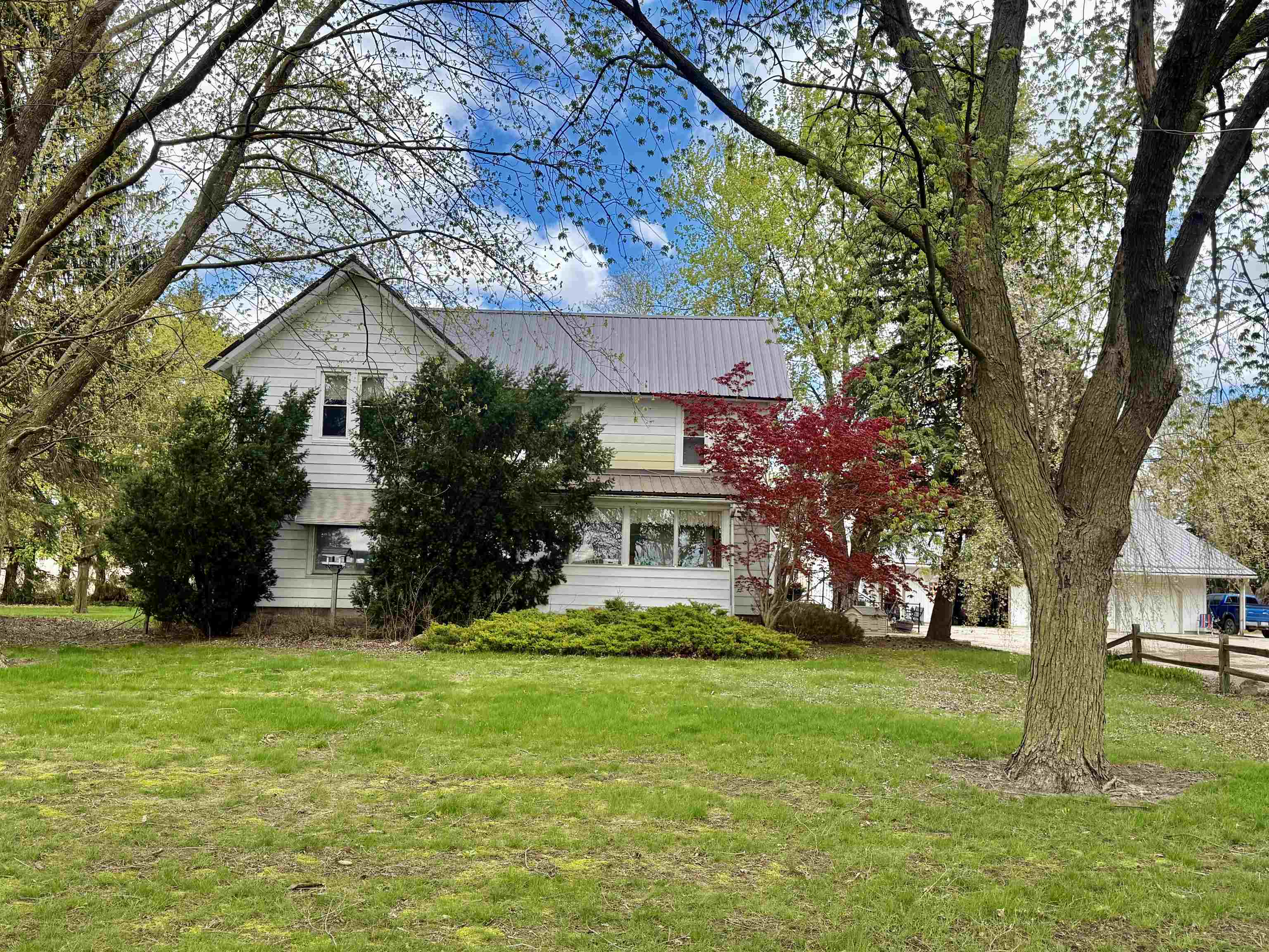 2298 W Hayes Road, Ithaca MI 48847 photo 1