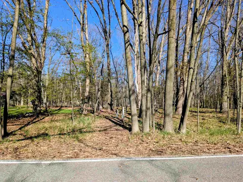 1050 Bundy Drive, Lake Isabella MI 48893 photo 1