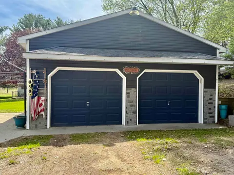 742 E Van Buren Road, Alma MI 48801 photo 3