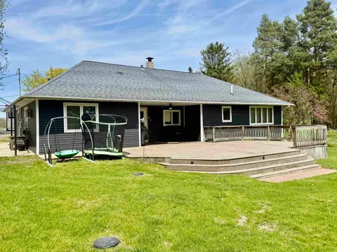 742 E Van Buren Road, Alma MI 48801 photo 5