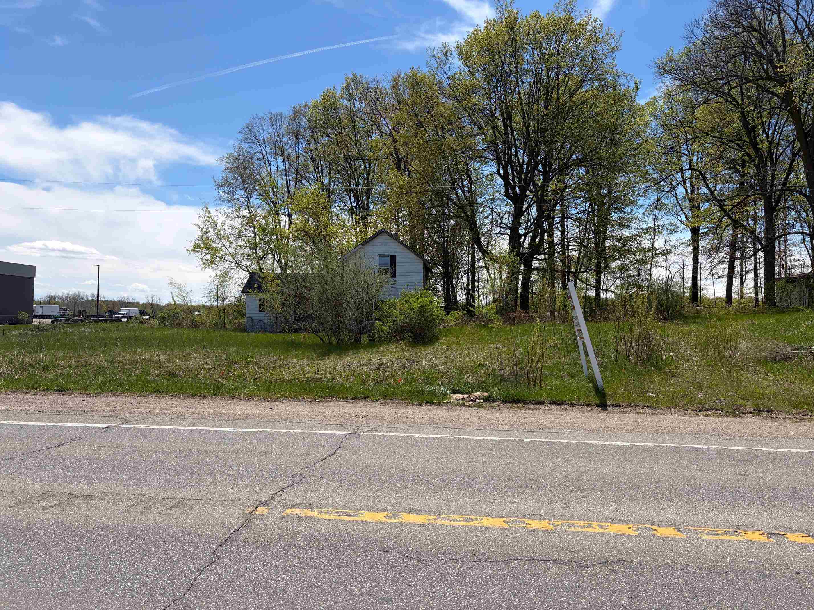 1740 & 1732 E Remus Road, Mount Pleasant MI 48858 photo 1