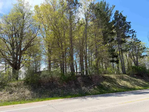 1740 & 1732 E Remus Road, Mount Pleasant MI 48858 photo 5