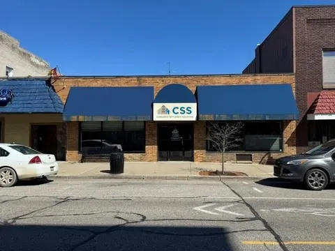 209 E Broadway Street, Mount Pleasant MI 48858 photo 1