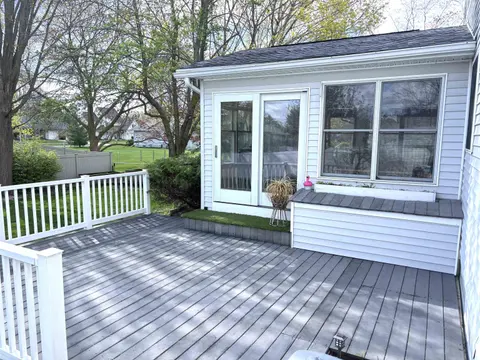 512 W Grand, Mount Pleasant MI 48858 photo 4