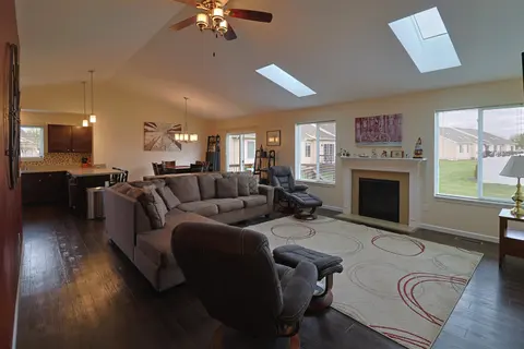1631 Heritage Way, Mount Pleasant MI 48858 photo 5