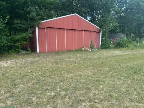 7885 N Airpark Road, Weidman MI 48893 photo 3