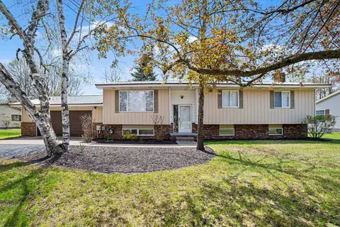 3431 Maradee Court, Farwell MI 48622 photo 1