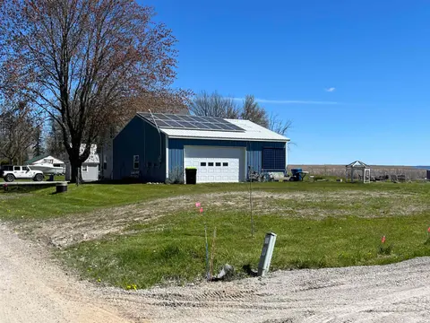 5209 Beechwood Drive, Standish MI 48658 photo 1
