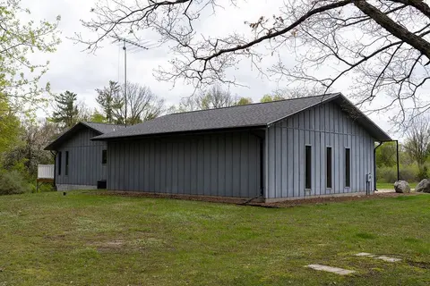 3290 E River, Mount Pleasant MI 48858 photo 3